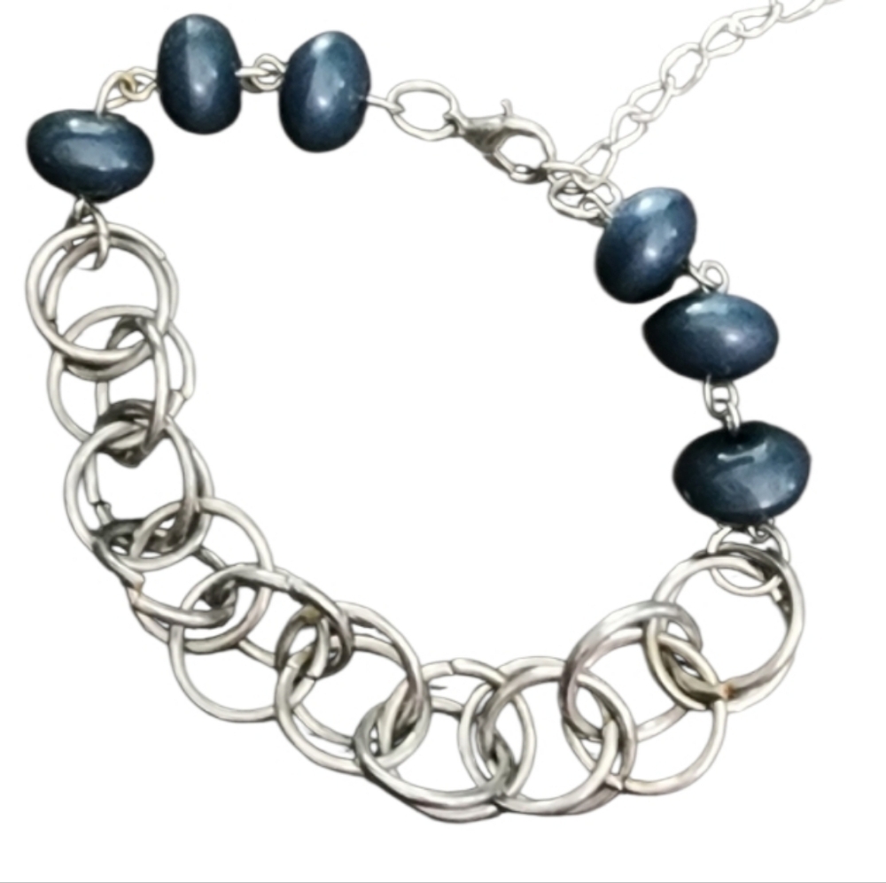 💥4 For $20💥Silvertone and Blue Beaded Bracelet